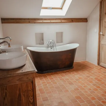 Maison En Bord De Dordogne Holiday home