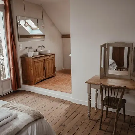 Maison En Bord De Dordogne